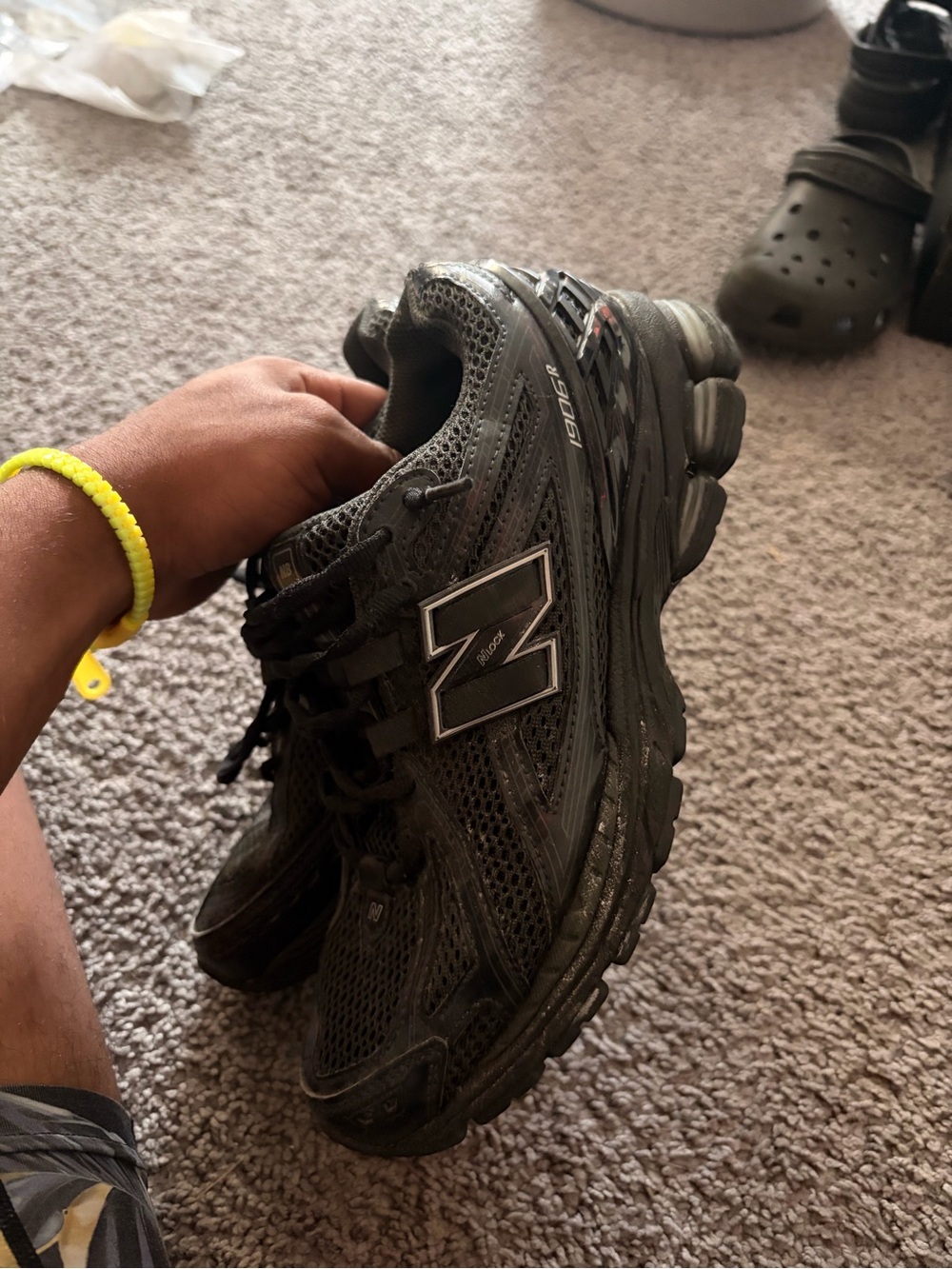 New Balance Men's Black Athletic Running Shoes